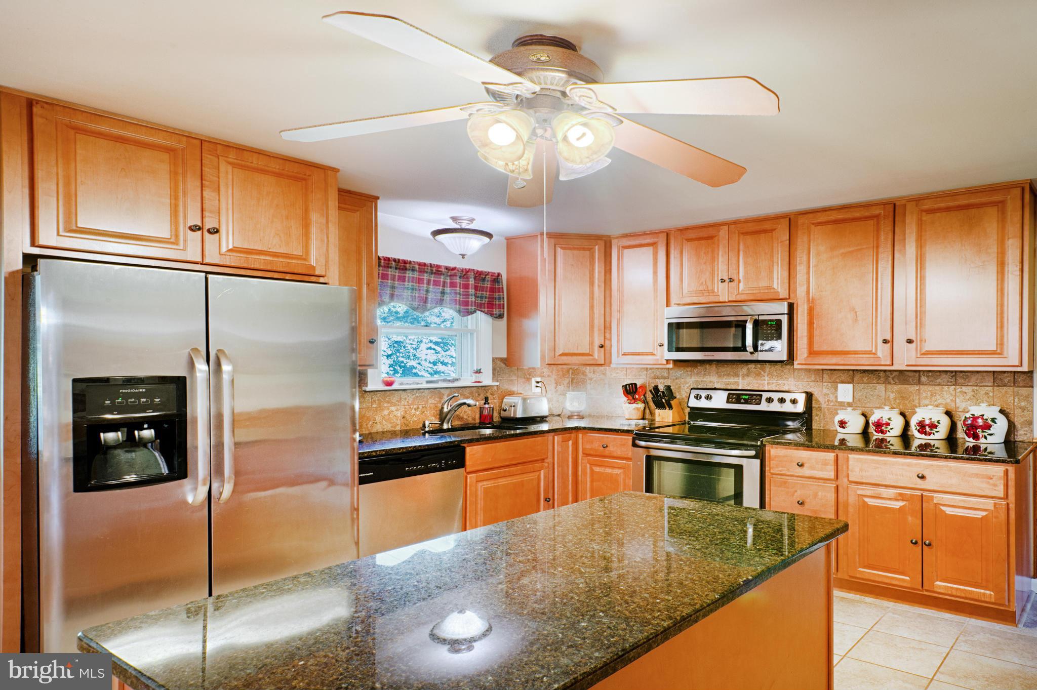 4044 Heaps School Road Pylesville, MD 21132 - Photo 12 of 30 Kitchen