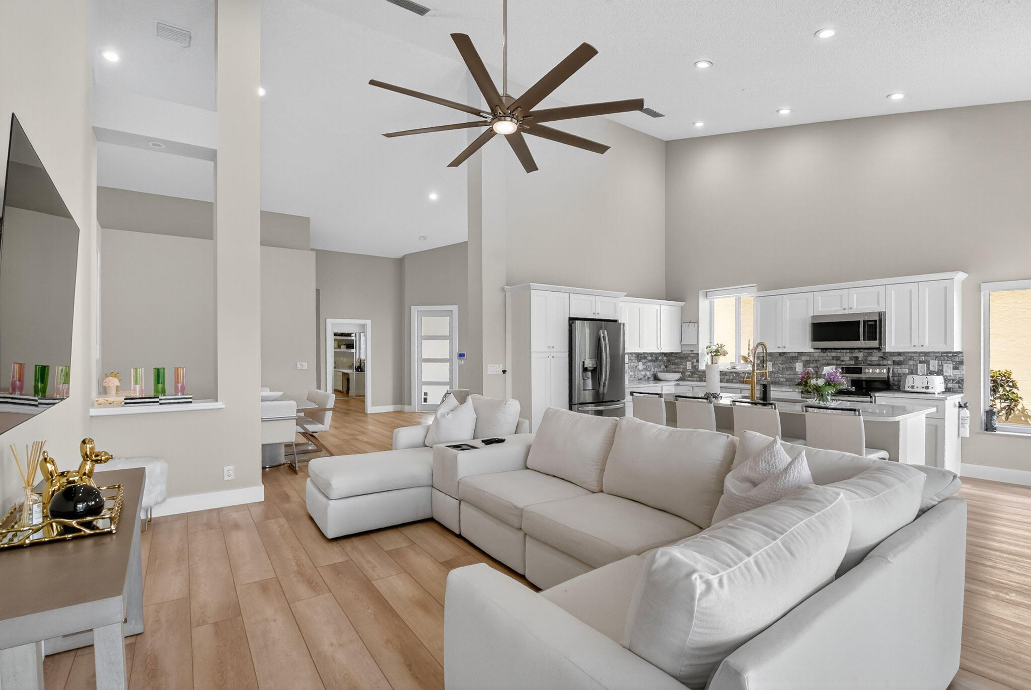 8385 Horseshoe Bay Road Boynton Beach, FL 33472 - Photo 8 of 49 17-web-or-mls-043_DSC_7799