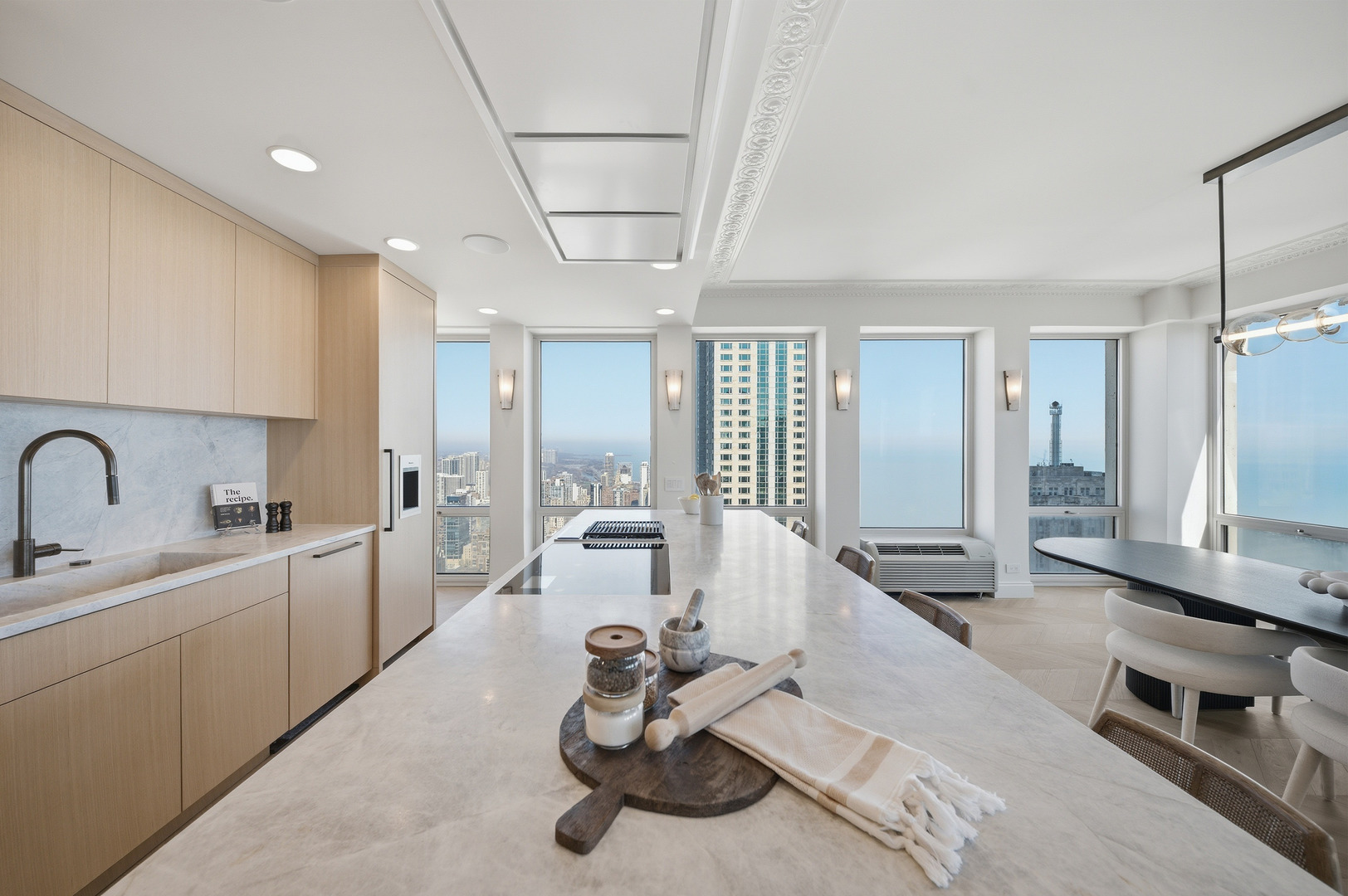 111 East Chestnut Street, Unit PHAB Chicago, IL 60611 - Photo 28 of 124