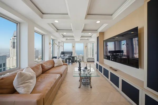 $2,450,000 | 111 East Chestnut Street, Unit PHAB, Chicago, IL 60611