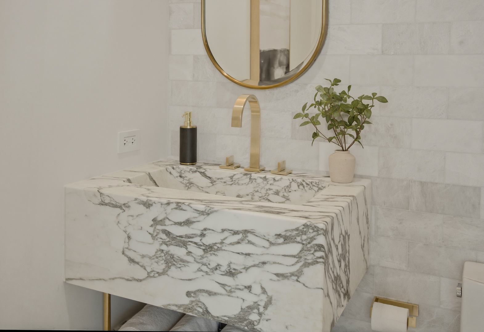 111 East Chestnut Street, Unit PHAB Chicago, IL 60611 - Photo 61 of 124 a bathroom with a sink and a mirror