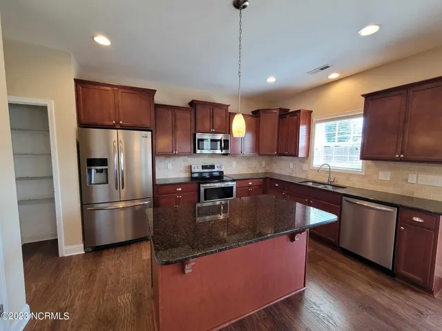 $2,400 | 523 North Prince Henry Way, Cameron, NC 28326