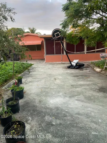 $520,000 | 612 Minnesota Street, Lantana, FL 33462