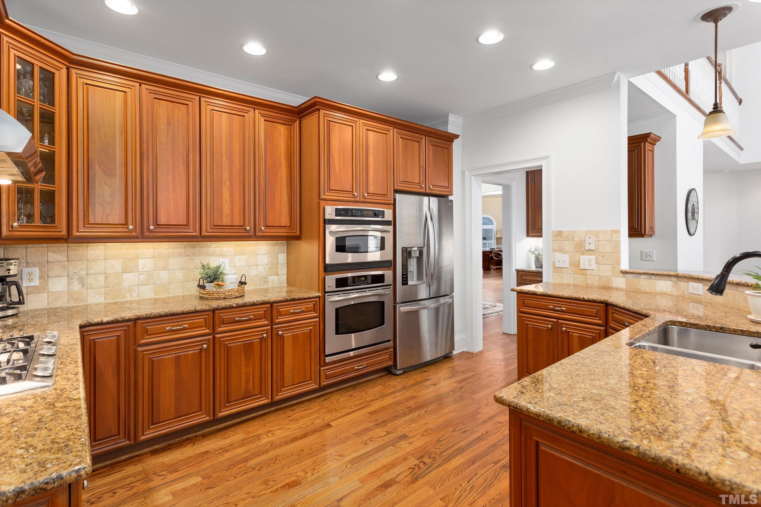11212 Ridgegate Drive Raleigh, NC 27617 - Photo 8 of 54 Gallery Image 8