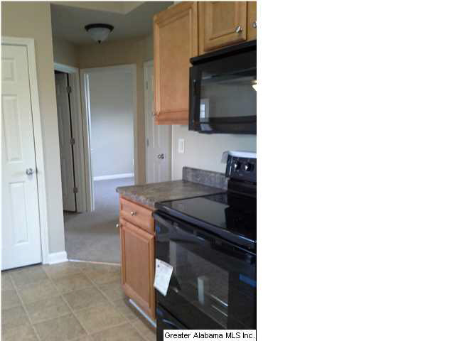 308 Maggie Way Calera, AL 35040 - Photo 12 of 15