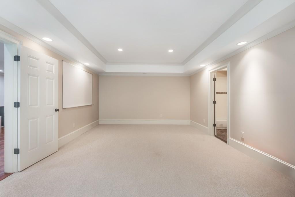 3282 Pinestream Road Northwest Atlanta, GA 30327 - Photo 45 of 54