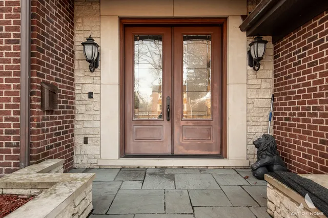 a view of entrance door of the house