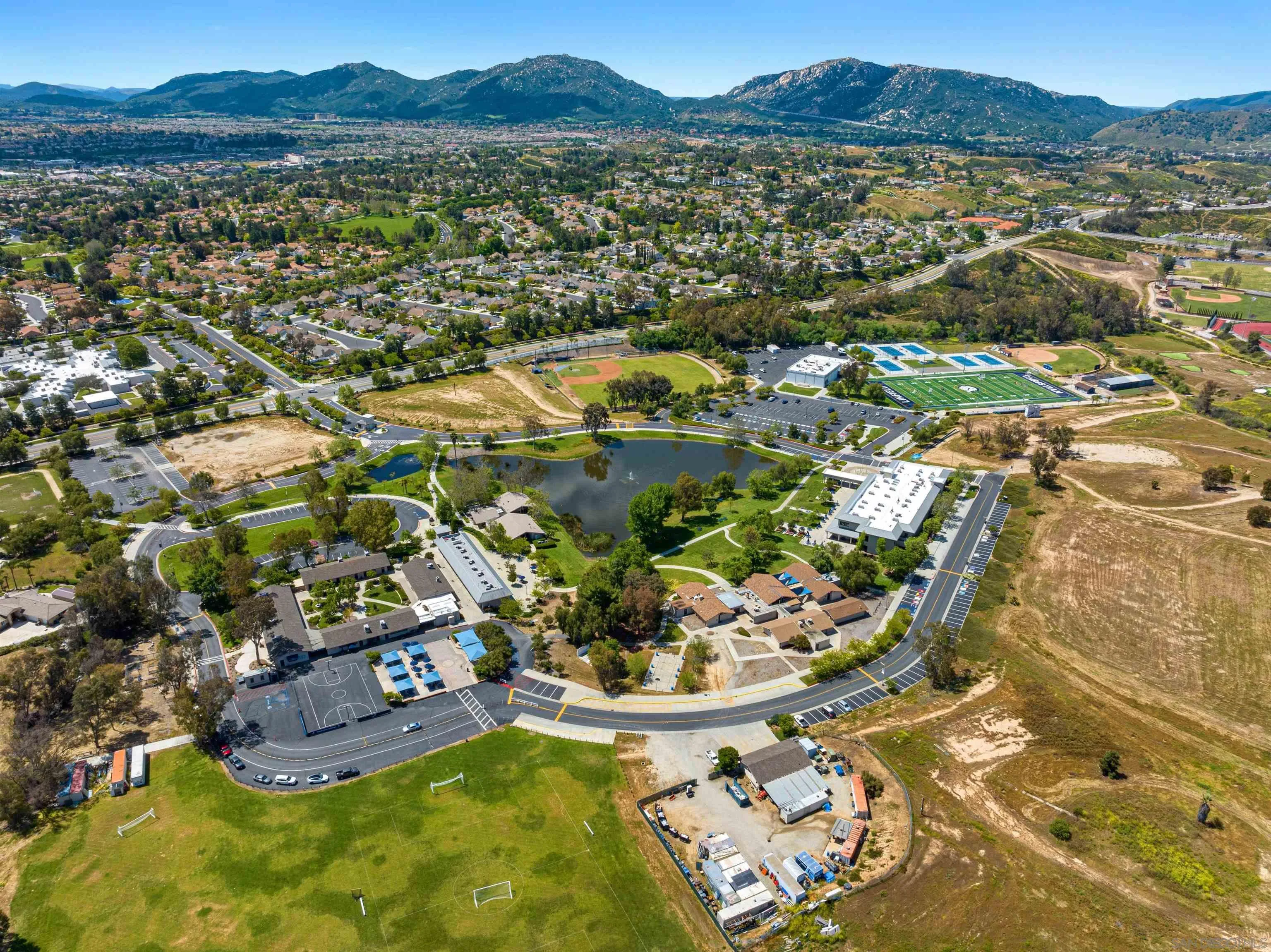 31759 Corte Rosario Temecula, CA 92592 - Photo 44 of 44 a view of lake and mountain
