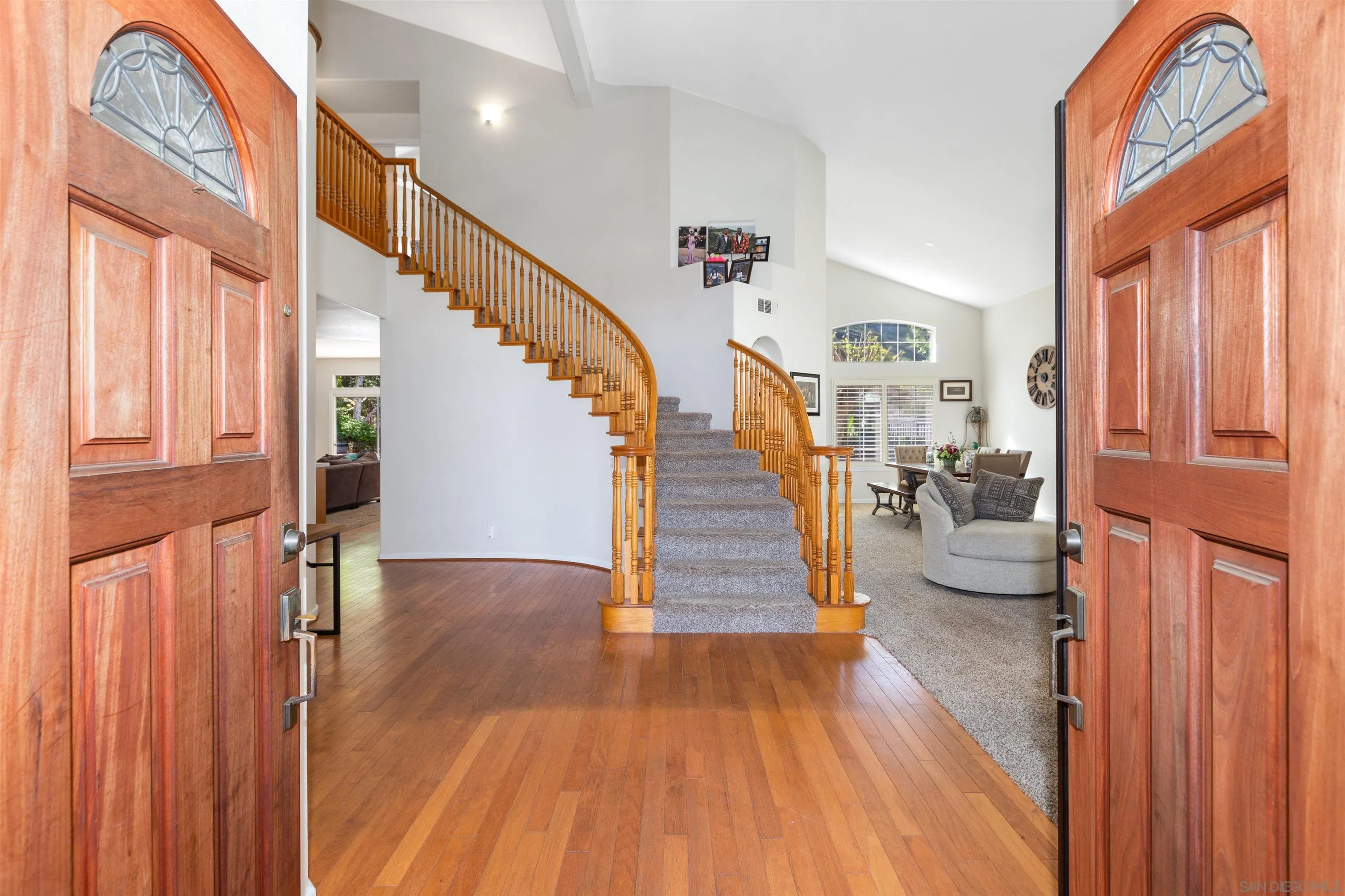 31759 Corte Rosario Temecula, CA 92592 - Photo 5 of 44 a view of entryway and hall with wooden floor