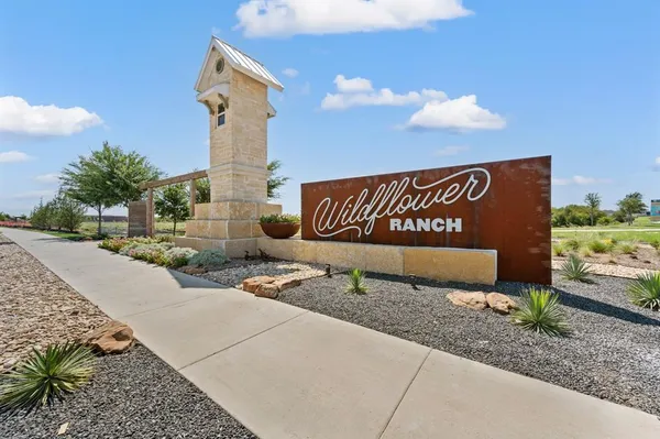 $2,400 | 1216 West Yarrow Avenue, Justin, TX 76247