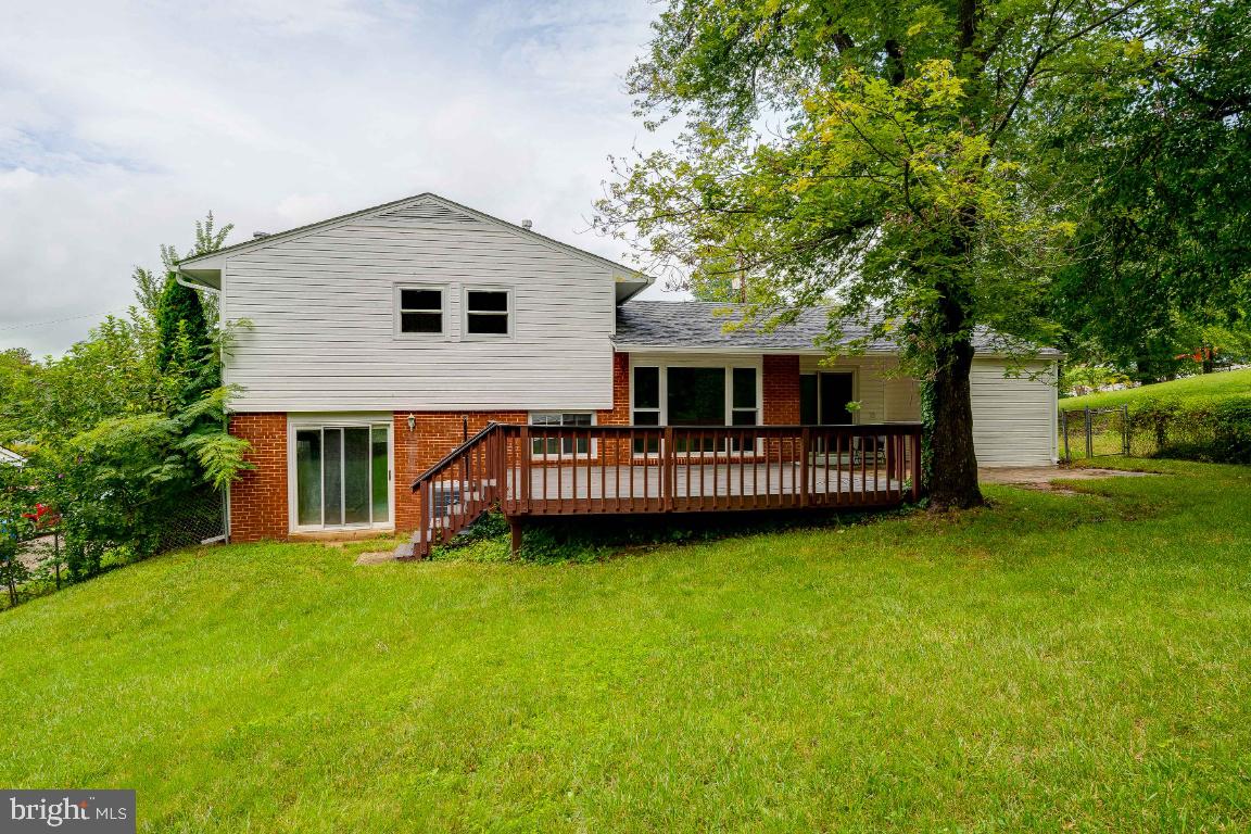 4704 Split Rock Road Alexandria, VA 22310 - Photo 2 of 40