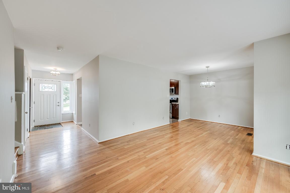 4704 Split Rock Road Alexandria, VA 22310 - Photo 13 of 40