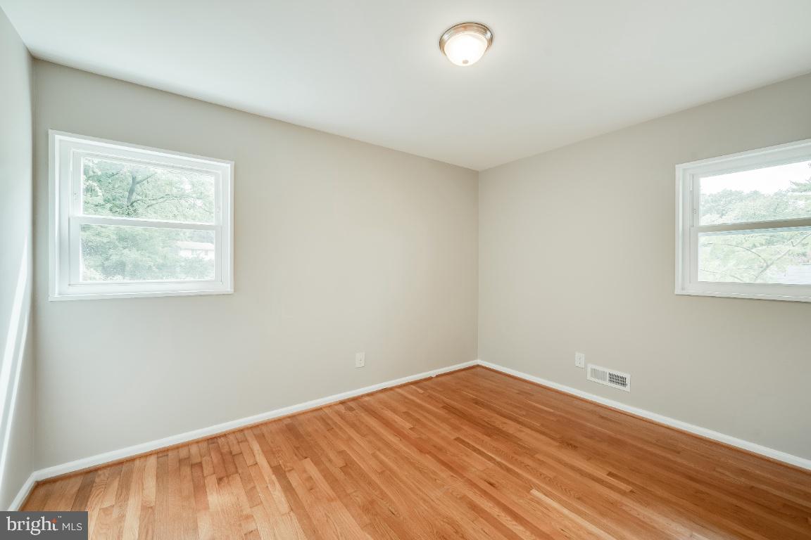 4704 Split Rock Road Alexandria, VA 22310 - Photo 18 of 40