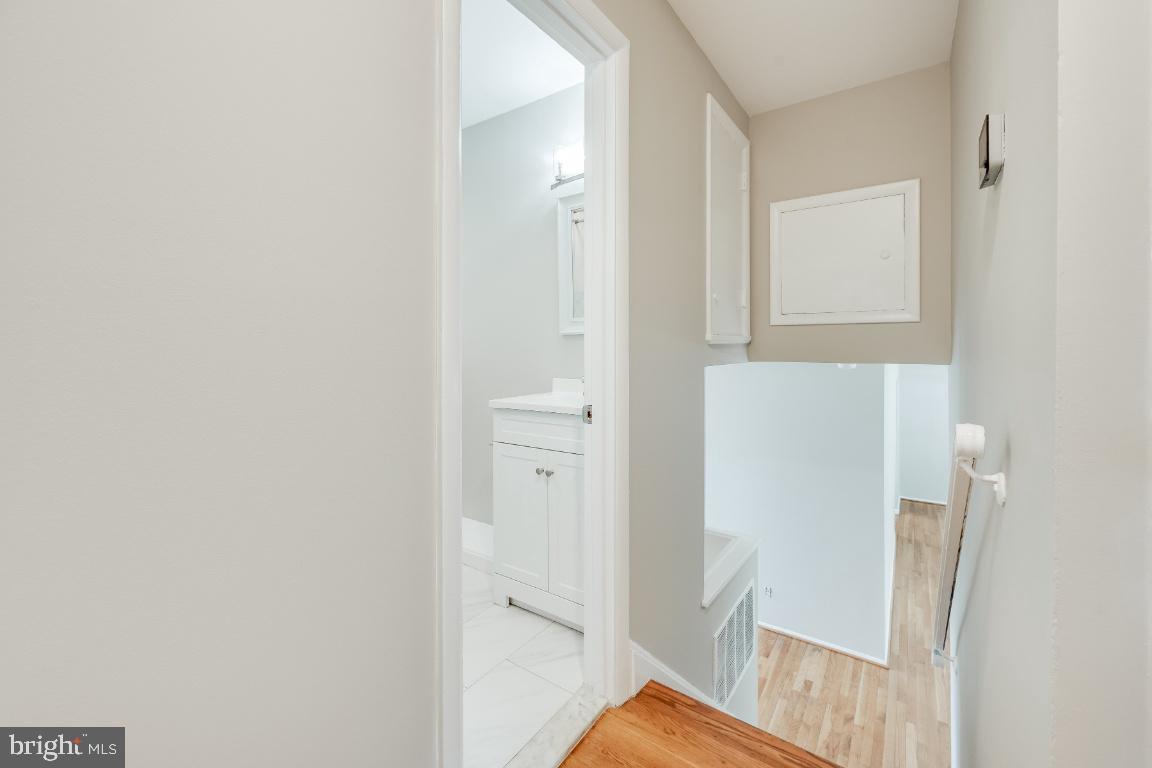 4704 Split Rock Road Alexandria, VA 22310 - Photo 25 of 40