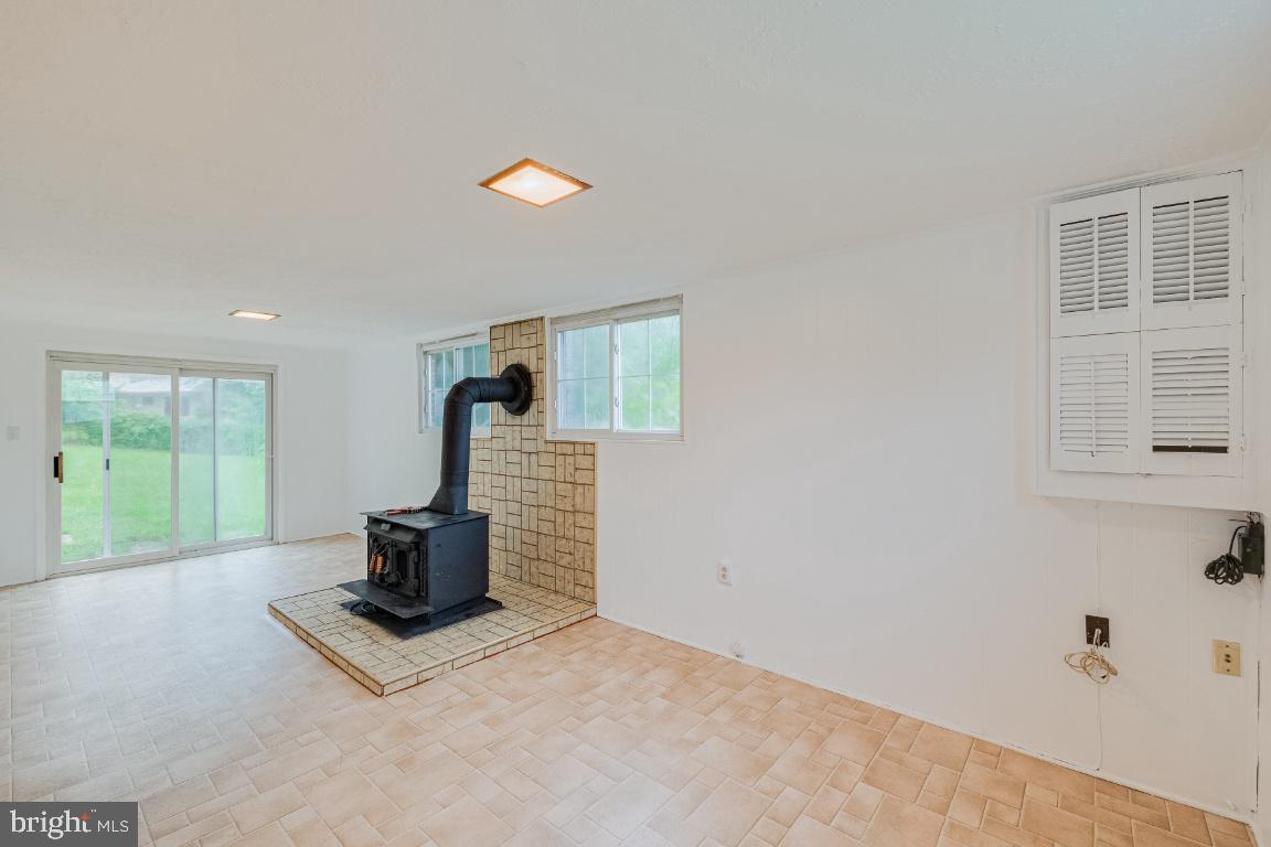4704 Split Rock Road Alexandria, VA 22310 - Photo 29 of 40