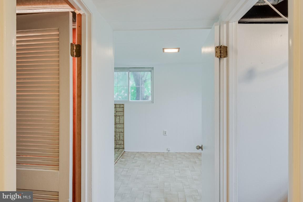 4704 Split Rock Road Alexandria, VA 22310 - Photo 36 of 40