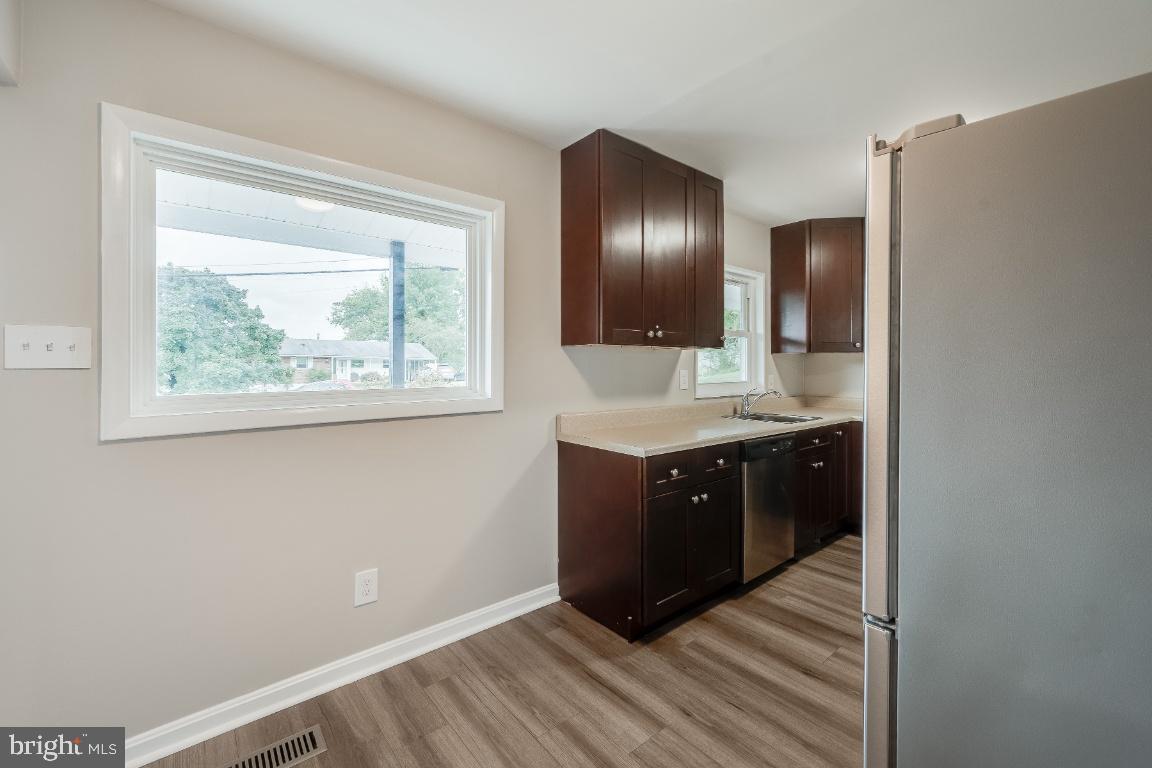 4704 Split Rock Road Alexandria, VA 22310 - Photo 7 of 40