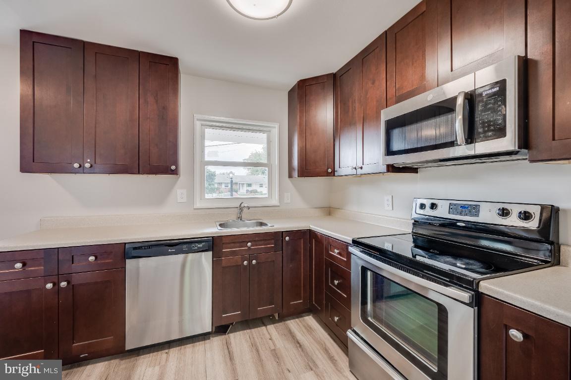 4704 Split Rock Road Alexandria, VA 22310 - Photo 8 of 40