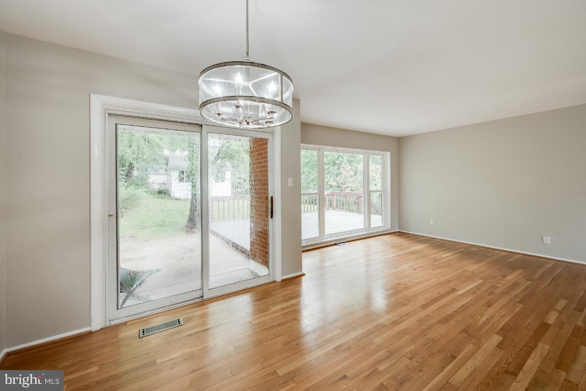 4704 Split Rock Road Alexandria, VA 22310 - Photo 10 of 40