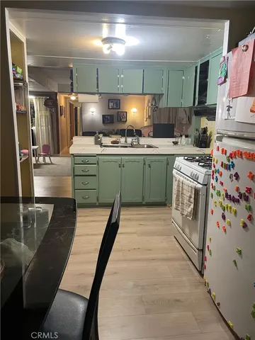 a view of a workspace with furniture