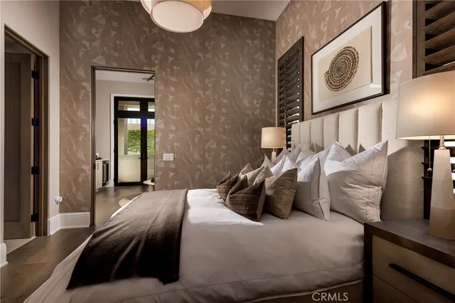 $3,560,370 | 545 Peninsula, Irvine, CA 92602