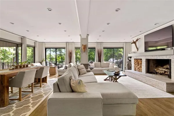 $2,200,000 | 6680 Woodlake Drive, Flowery Branch, GA 30542