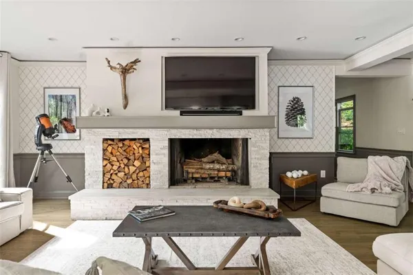 $2,200,000 | 6680 Woodlake Drive, Flowery Branch, GA 30542