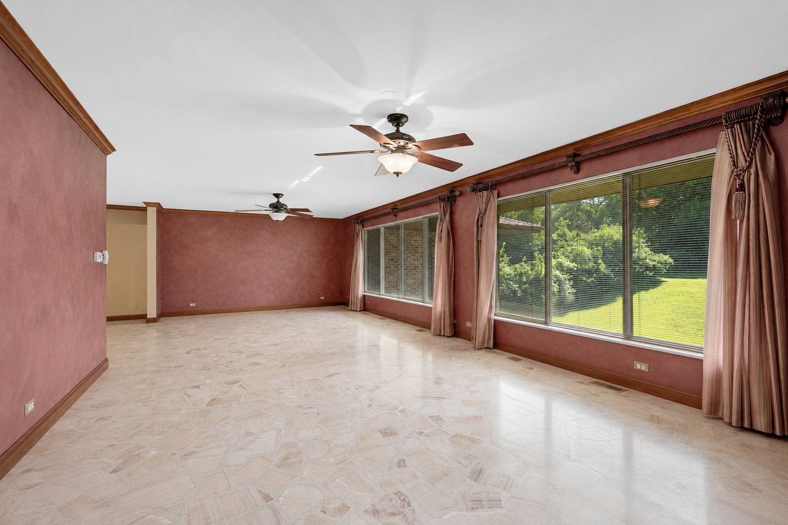 3620 Douglas Road Downers Grove, IL 60515 - Photo 6 of 50
