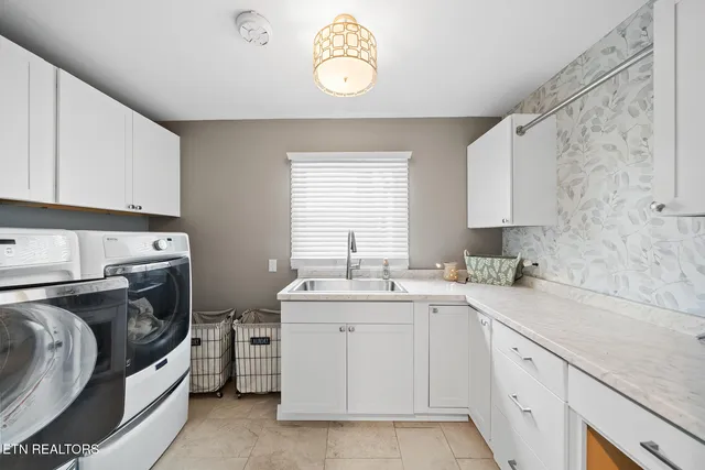 $915,000 | 1260 Arrowhead Drive, Crossville, TN 38572