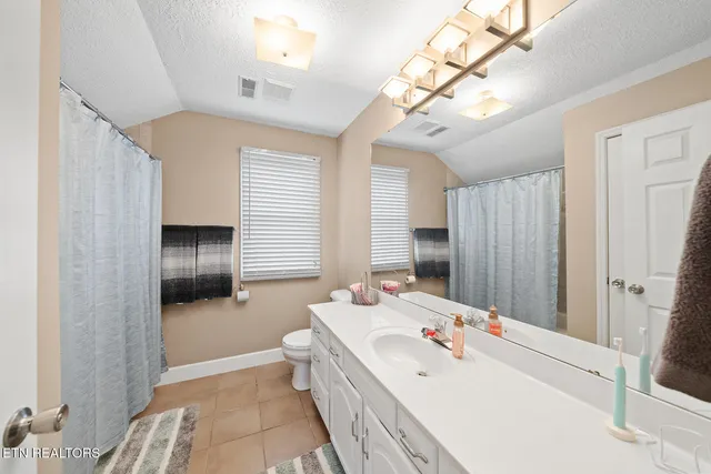 $915,000 | 1260 Arrowhead Drive, Crossville, TN 38572