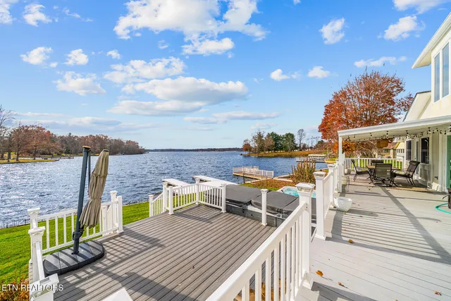 $915,000 | 1260 Arrowhead Drive, Crossville, TN 38572