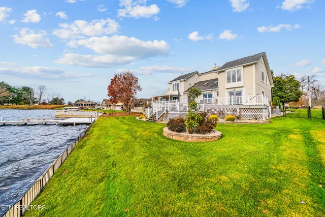 $915,000 | 1260 Arrowhead Drive, Crossville, TN 38572