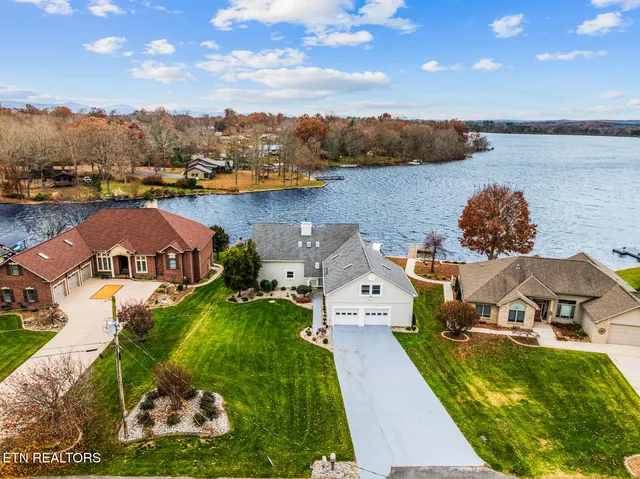 $915,000 | 1260 Arrowhead Drive, Crossville, TN 38572