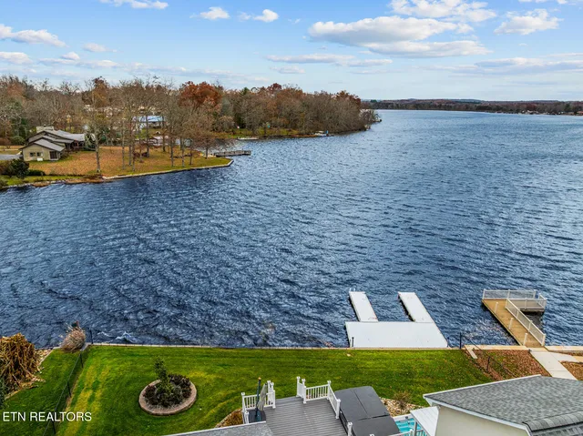 $915,000 | 1260 Arrowhead Drive, Crossville, TN 38572