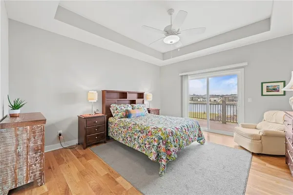 $919,000 | 4313 Lakeshore Drive, Basehor, KS 66007