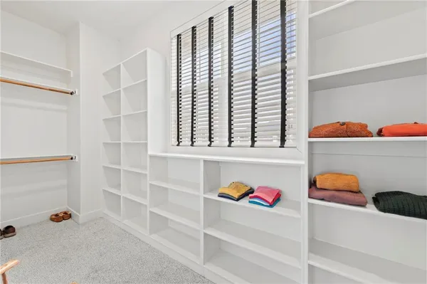 $919,000 | 4313 Lakeshore Drive, Basehor, KS 66007