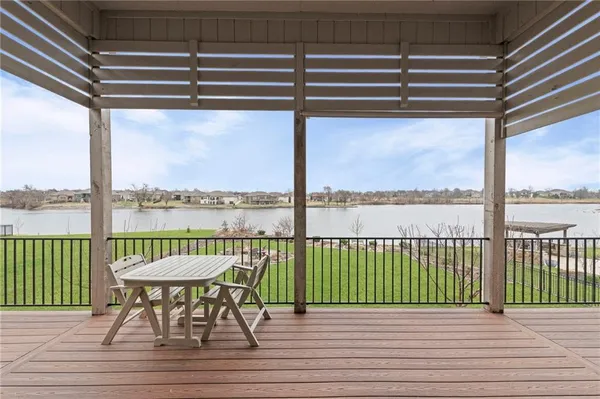 $919,000 | 4313 Lakeshore Drive, Basehor, KS 66007