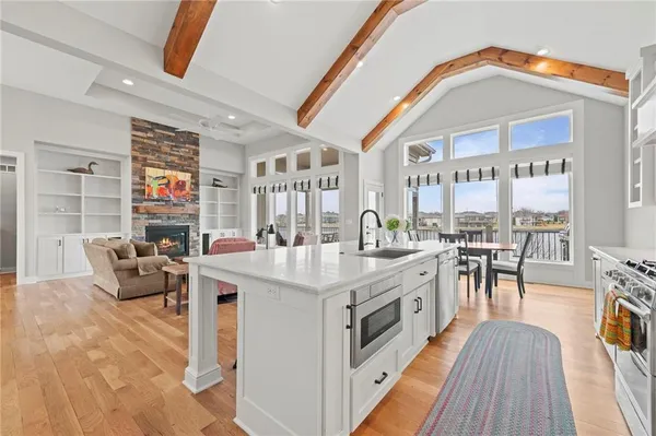 $919,000 | 4313 Lakeshore Drive, Basehor, KS 66007