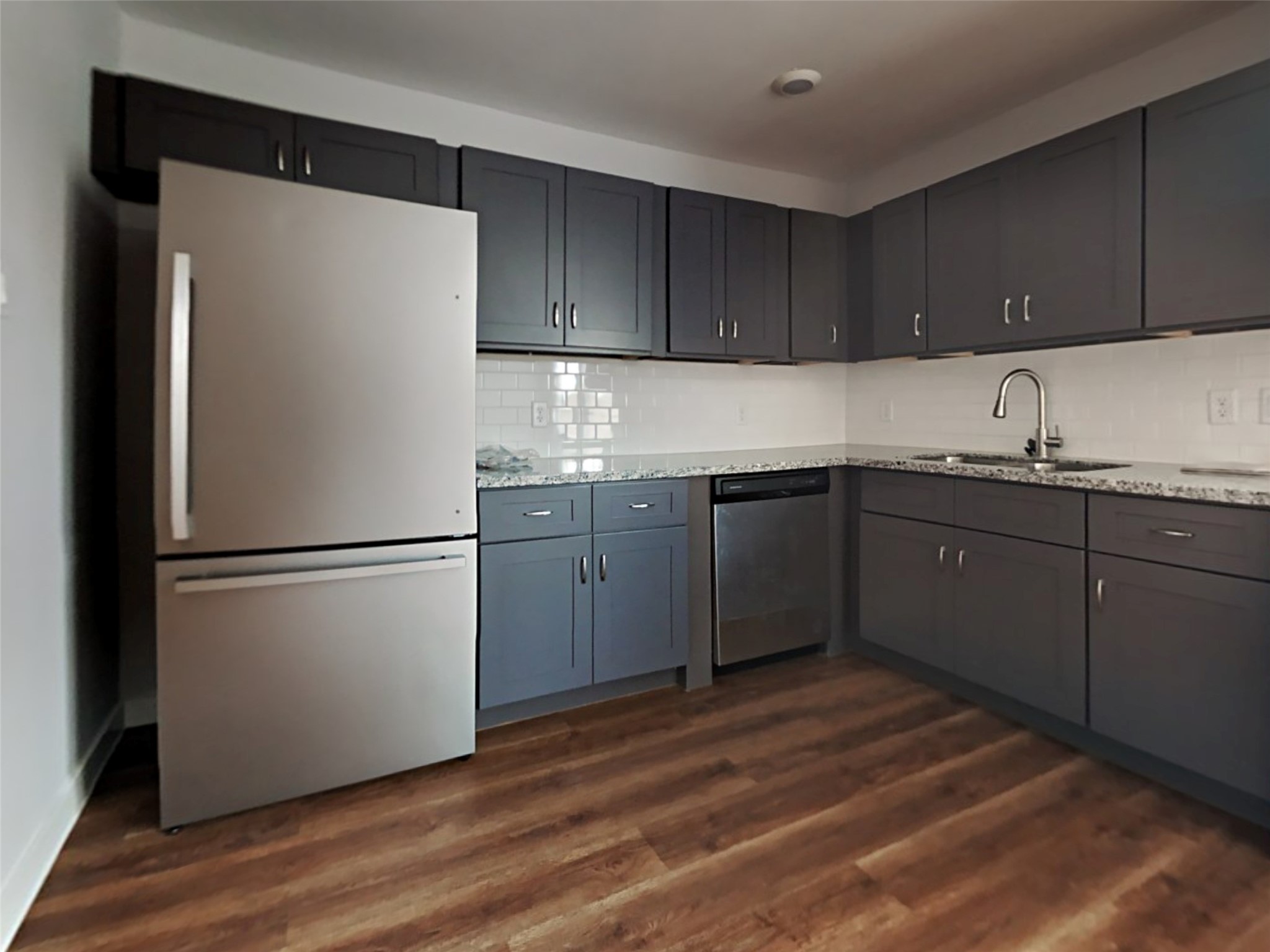 8639 Sunderland Road Houston, TX 77028 - Photo 4 of 14 Gallery Image 4