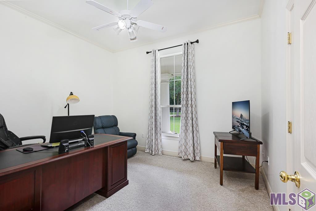 11745 Perkins Road Baton Rouge, LA 70810 - Photo 18 of 32