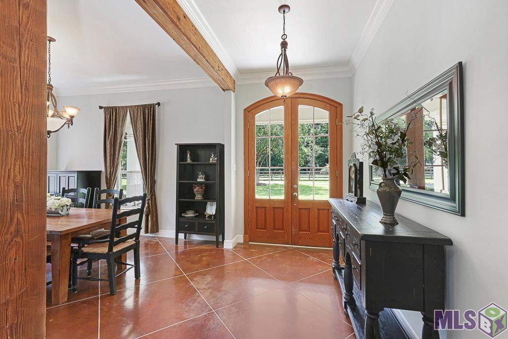 11745 Perkins Road Baton Rouge, LA 70810 - Photo 4 of 32