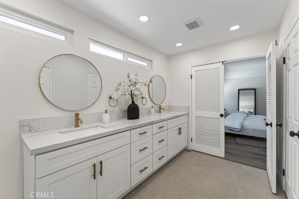 1070 South Road Runner Road Anaheim, CA 92807 - Photo 34 of 70