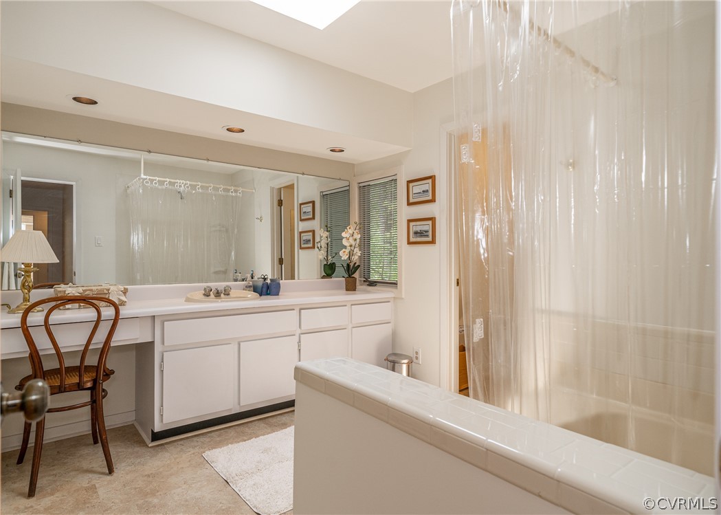 3708 Commodore Point Circle Midlothian, VA 23112 - Photo 41 of 46 a bathroom with a sink a toilet and a mirror