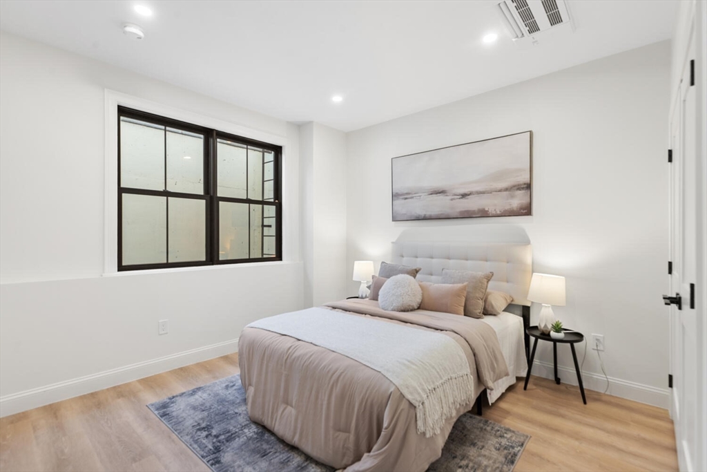 27 Shepard Street, Unit 1 Boston, MA 02135 - Photo 17 of 29