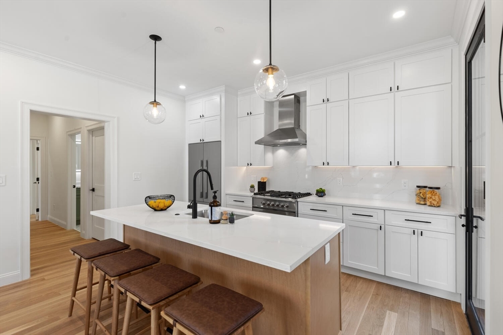 27 Shepard Street, Unit 1 Boston, MA 02135 - Photo 6 of 29