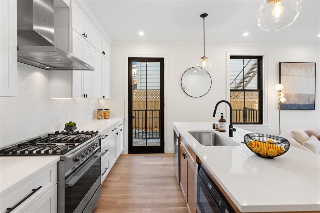 27 Shepard Street, Unit 1 Boston, MA 02135 - Photo 8 of 29