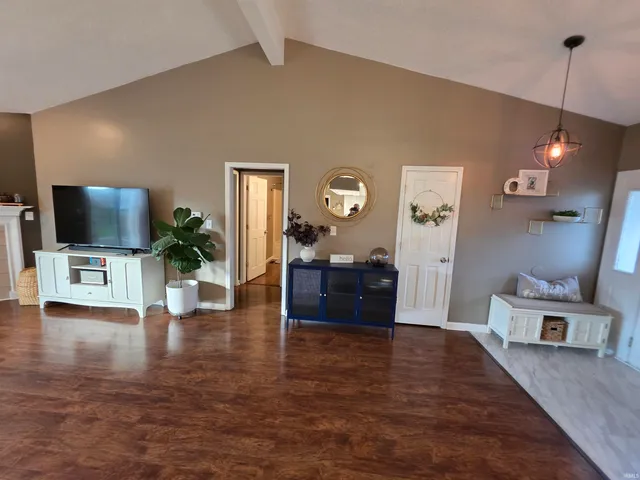 $289,900 | 1801 South O'Hare Boulevard, Yorktown, IN 47396