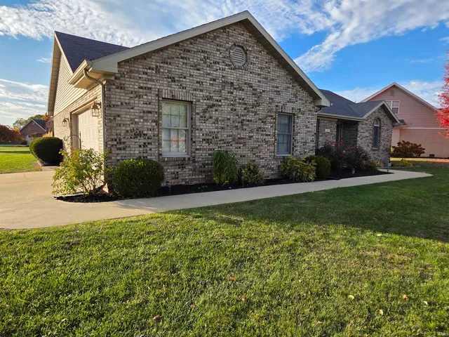 $289,900 | 1801 South O'Hare Boulevard, Yorktown, IN 47396