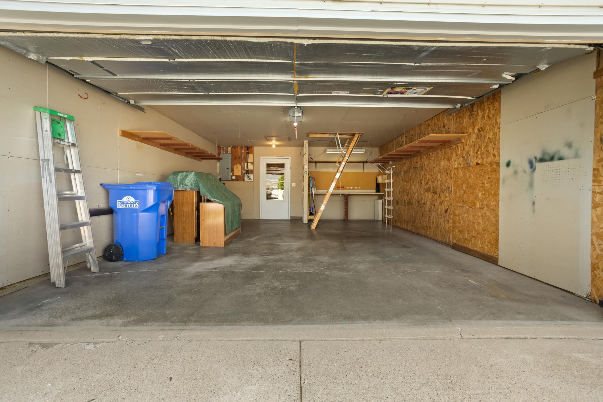 4752 10th Avenue Southwest Fargo, ND 58103 - Photo 20 of 27 Gallery Image 20