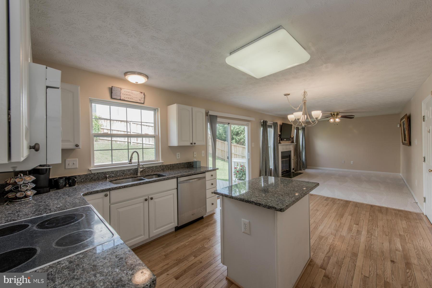 9544 Chaton Road Laurel, MD 20723 - Photo 7 of 28 Kitchen